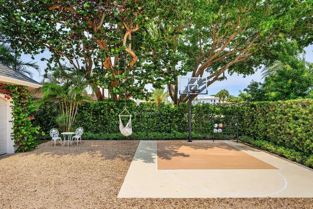 Boca Raton Riviera Unit A photo 3