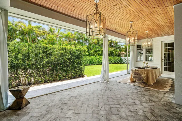 Boca Raton Riviera Unit A photo 26