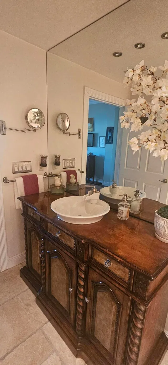  Unit 107 photo 17