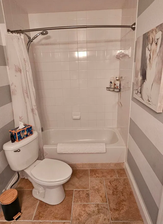  Unit 107 photo 18