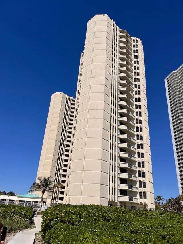 Singer Island Unit A12b photo 4