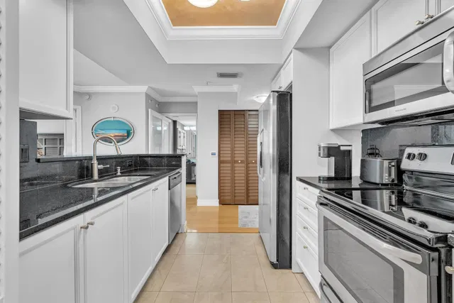 Townsend Place Unit 637 photo 6