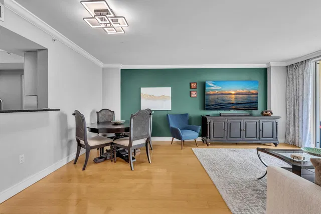 Townsend Place Unit 637 photo 12