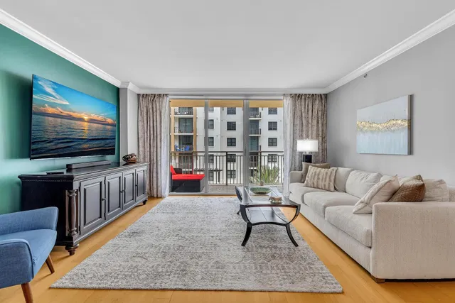 Townsend Place Unit 637 photo 15