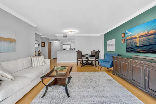 Townsend Place Unit 637 photo 26