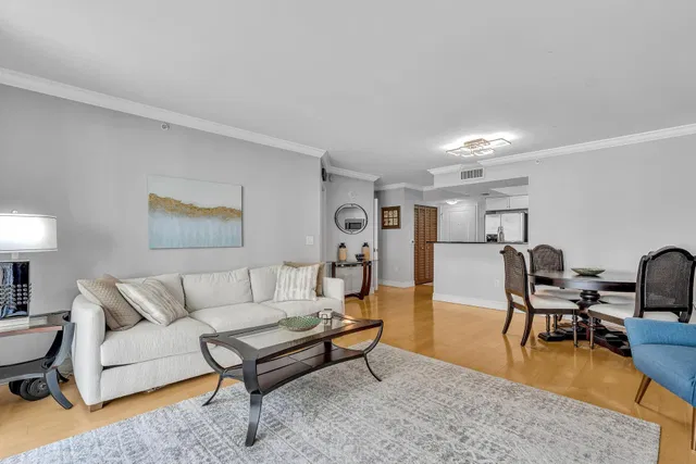 Townsend Place Unit 637 photo 27
