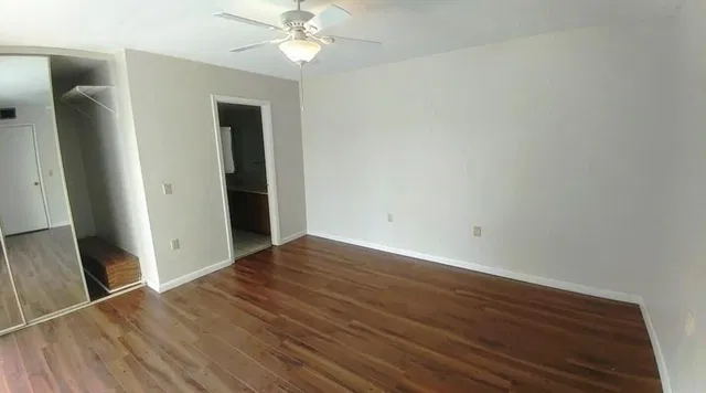 Residence photo 8