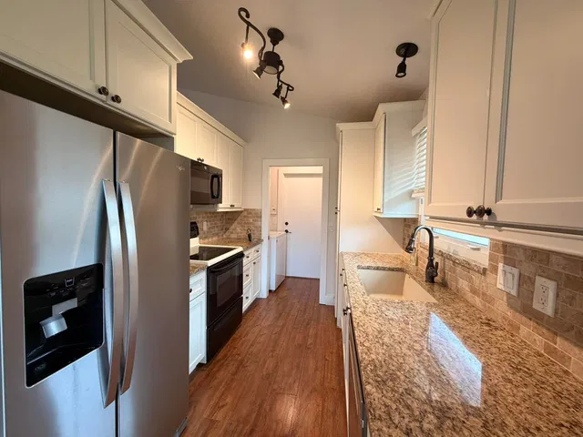  Residence photo 7