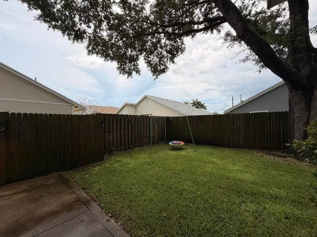  Residence photo 21