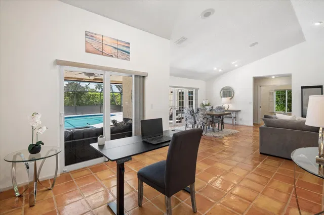 Boca Isles Residence photo 6