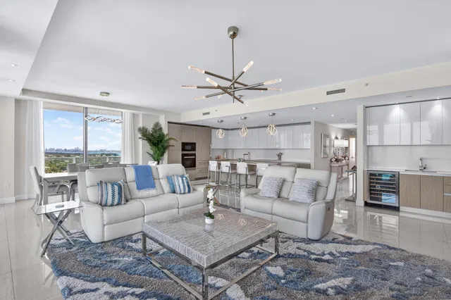 Amrit Ocean Resort & Residences Unit 1805p photo 6