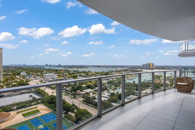 Amrit Ocean Resort & Residences Unit 1805p photo 8