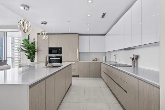 Amrit Ocean Resort & Residences Unit 1805p photo 11