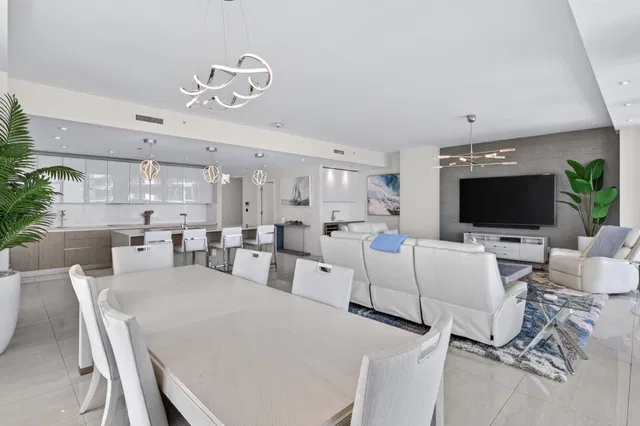 Amrit Ocean Resort & Residences Unit 1805p photo 14