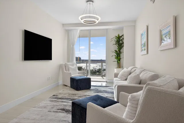 Amrit Ocean Resort & Residences Unit 1805p photo 17