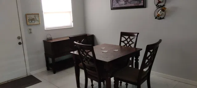  Unit 405 photo 6