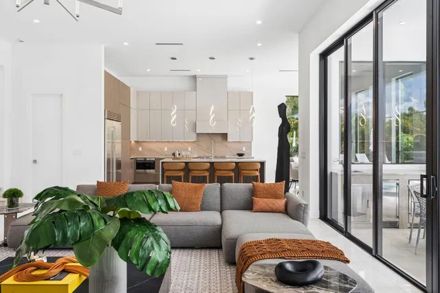 Lake Floresta Park Residence photo 4
