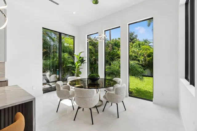 Lake Floresta Park Residence photo 12