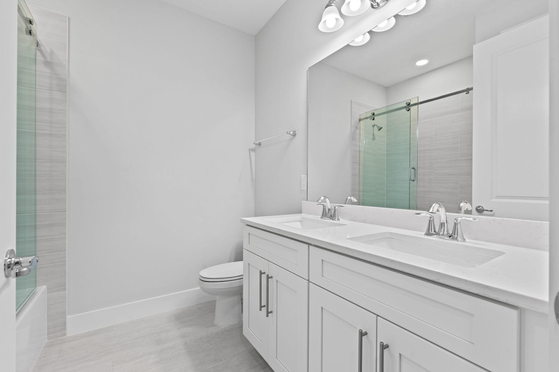 Residence photo 26