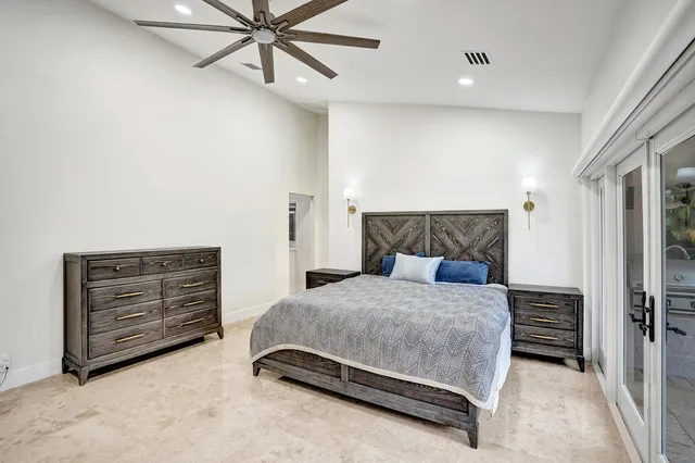 Residence photo 66