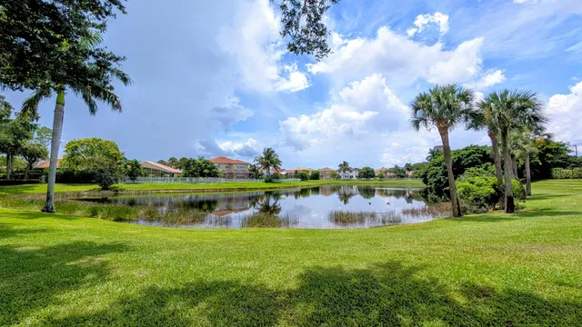 Residence photo 4
