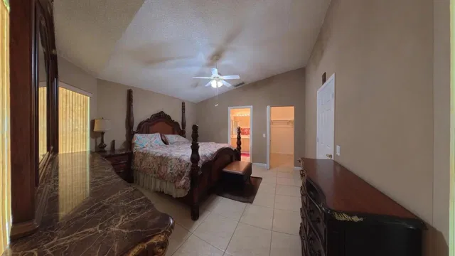 Residence photo 20