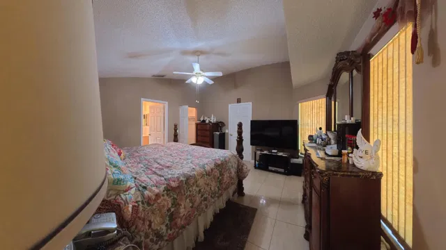 Residence photo 21