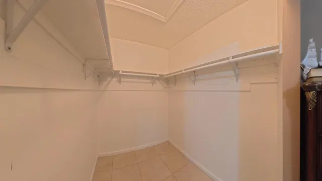 Residence photo 24
