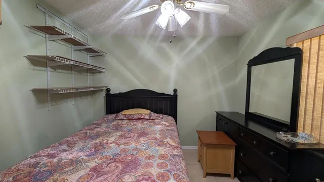 Residence photo 30