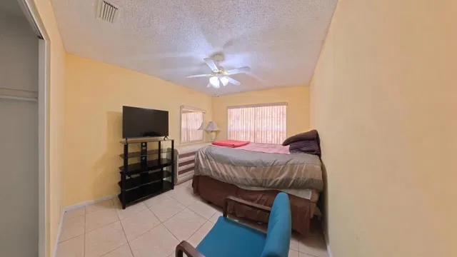 Residence photo 39