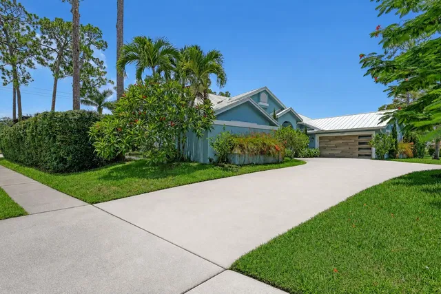 Residence photo 9