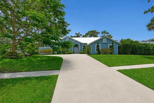 Residence photo 10