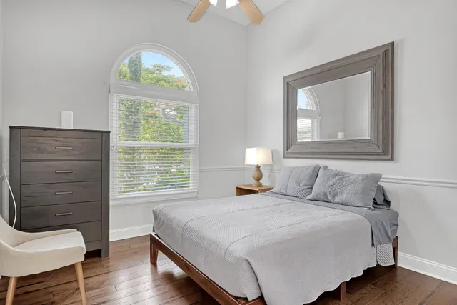 Residence photo 38