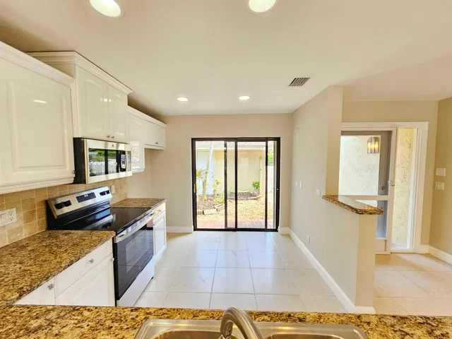 Jonathan's Landing Jupiter FL Residence photo 15