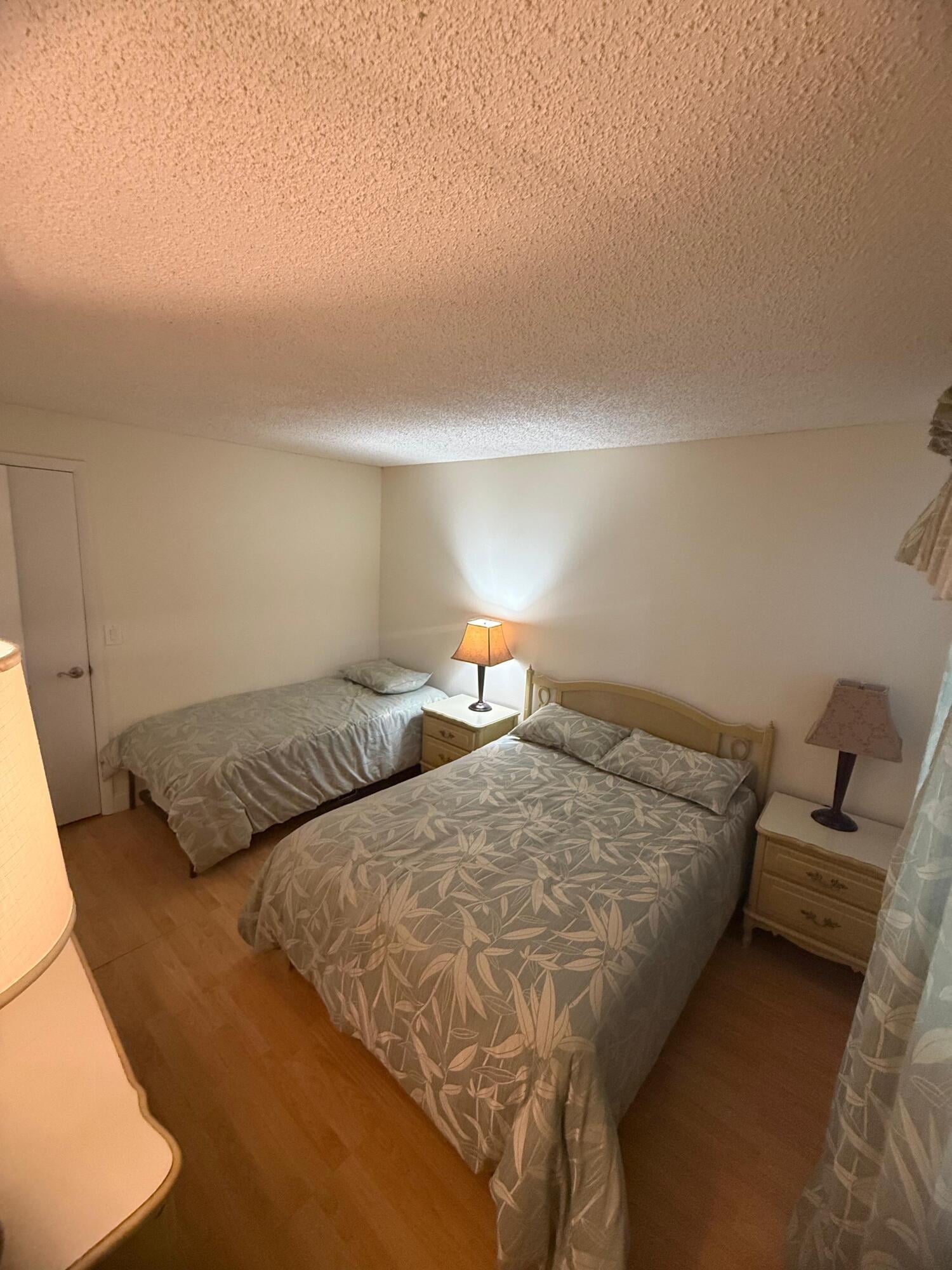 Unit 202 photo 12