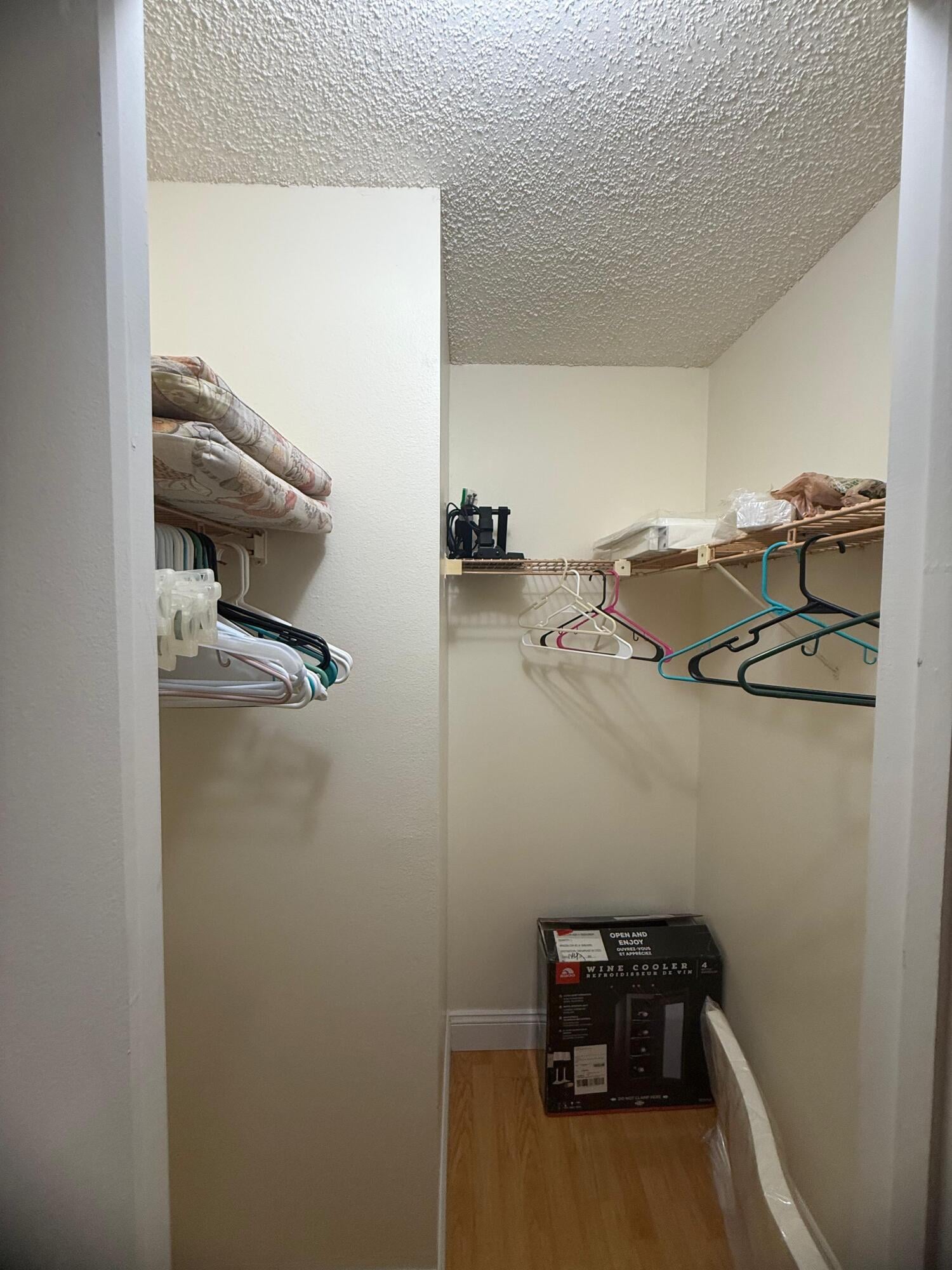 Unit 202 photo 14