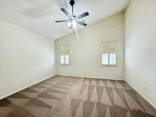 Unit 6 photo 14