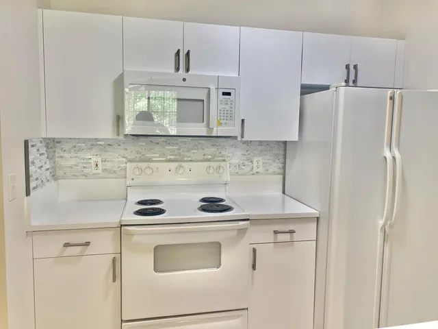Courtyards in Cityplace Unit 204 photo 21