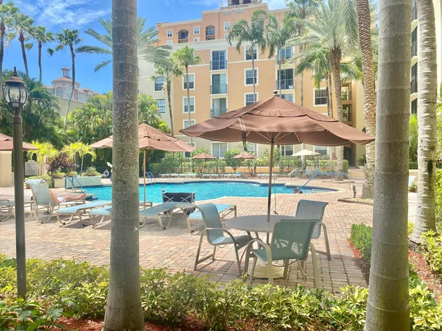 Courtyards in Cityplace Unit 204 photo 23