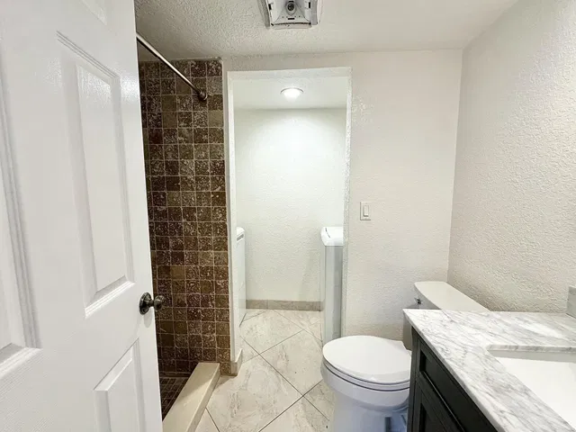 Residence photo 18