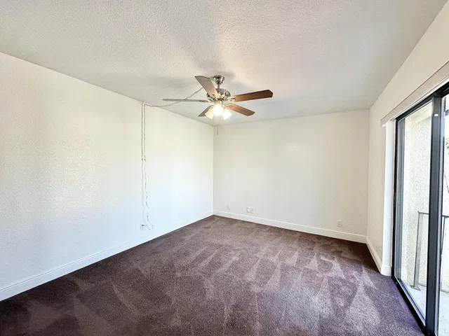 Residence photo 34