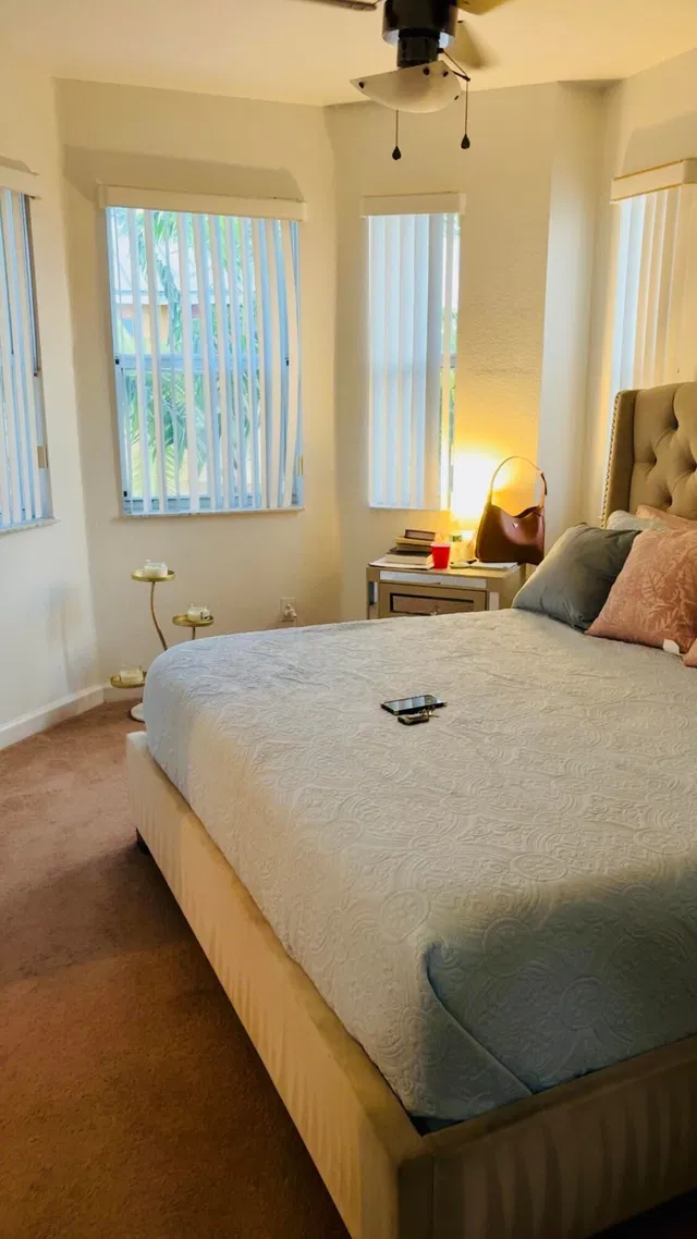 Residence photo 18