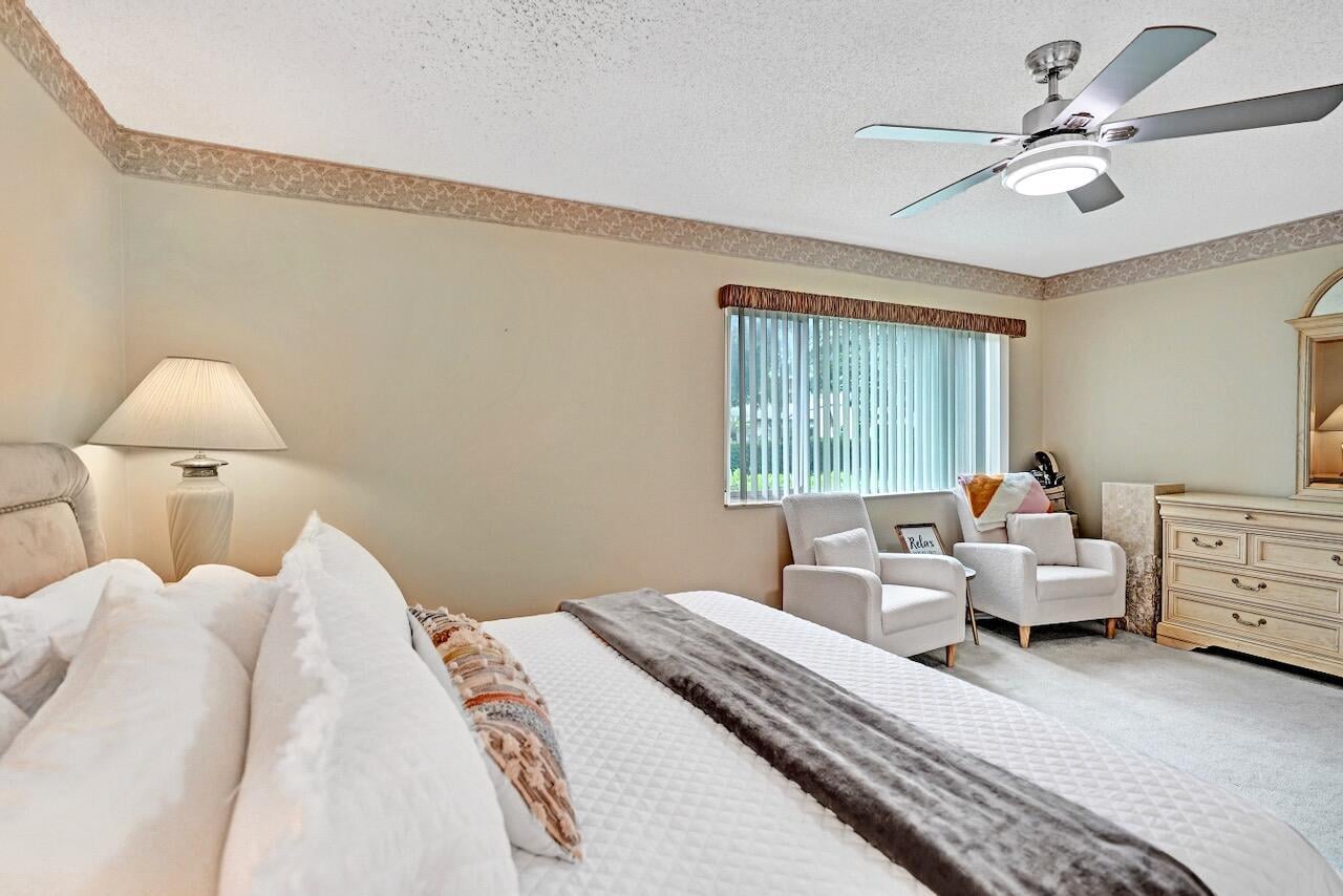 Unit H1 photo 27