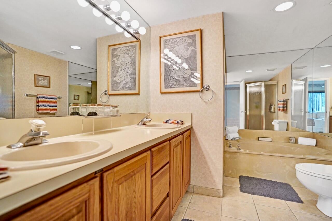 Unit H1 photo 30