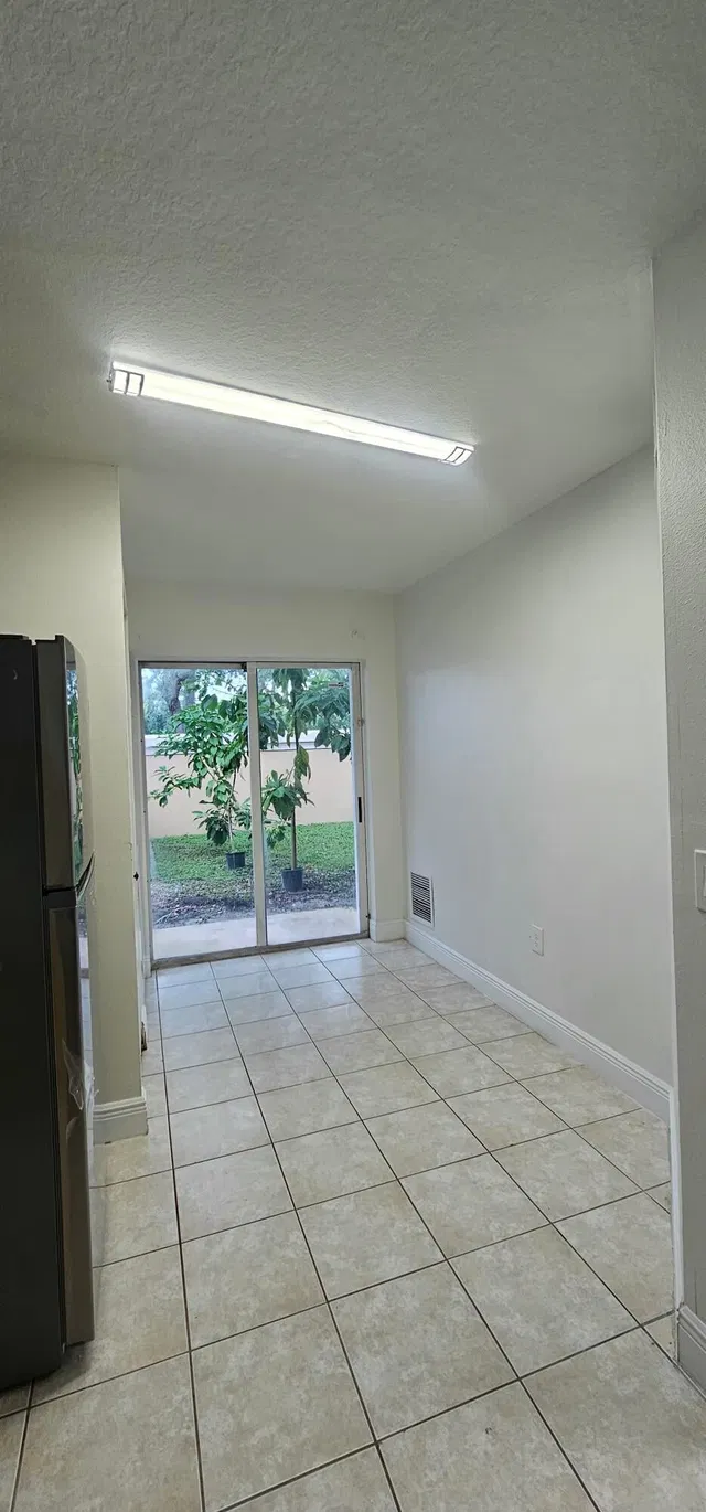 Unit 102 photo 14