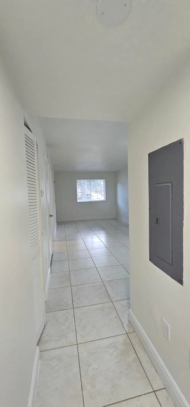 Unit 102 photo 18