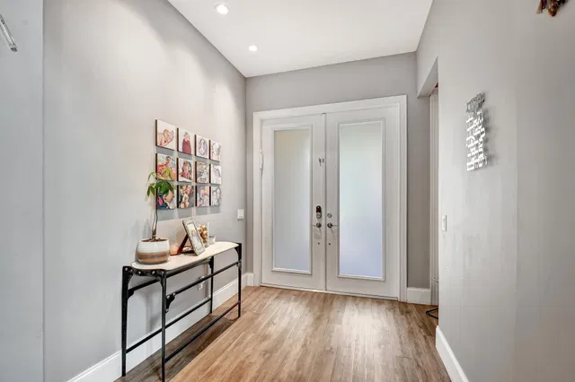 Residence photo 4