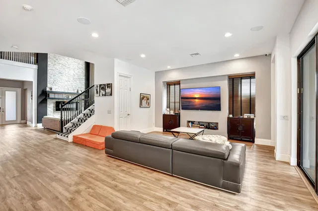 Residence photo 14