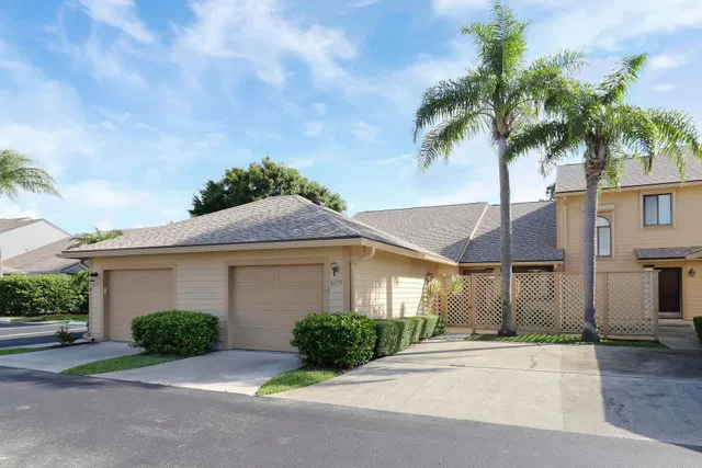 Residence photo 27
