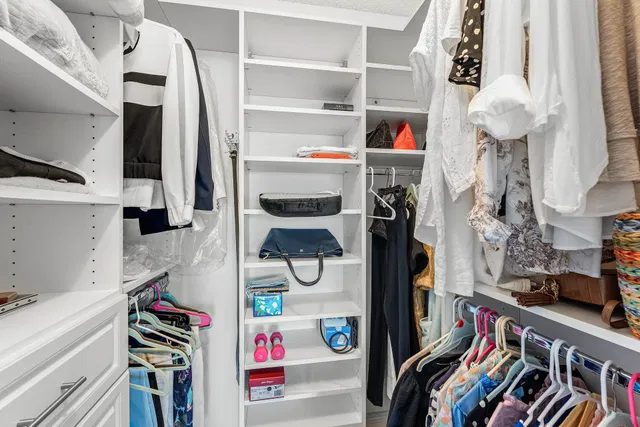 Unit 502 photo 19